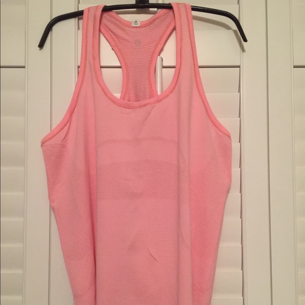 Lululemon light pink tank. Size 12.